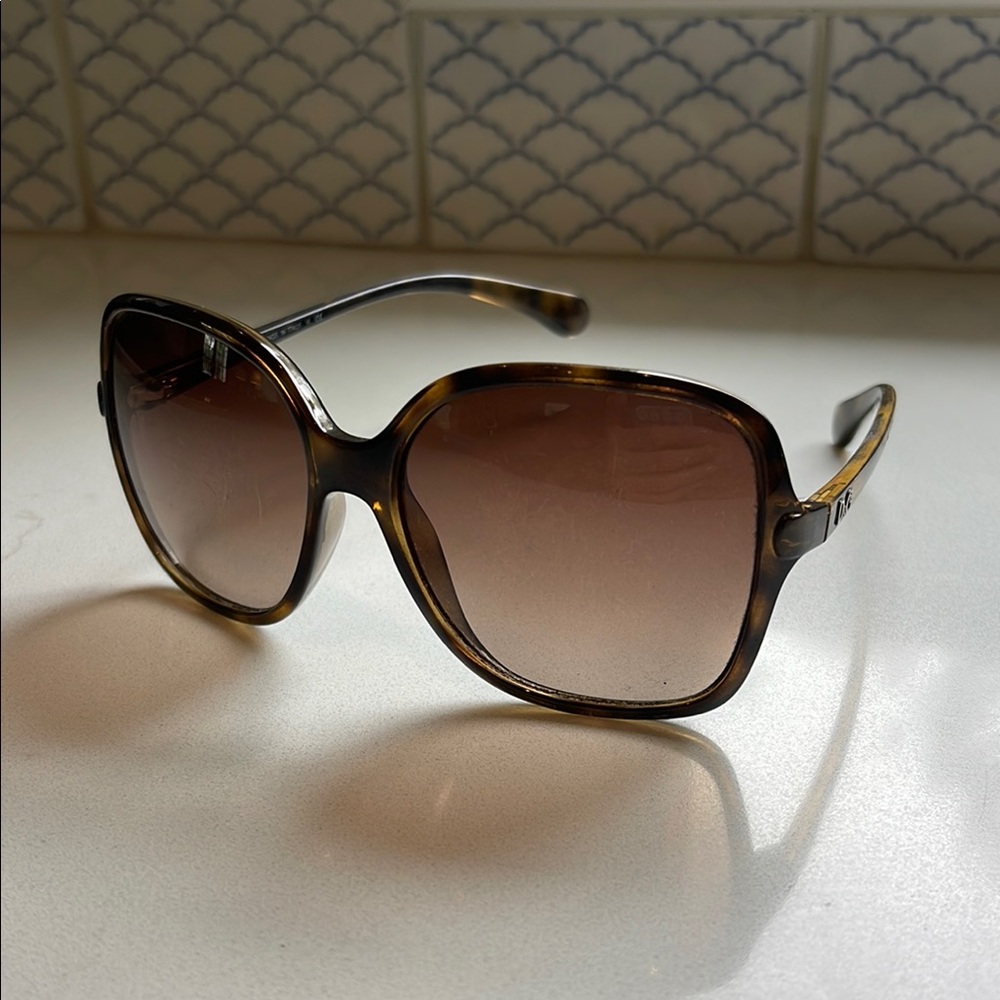 Tortoise Shell Sunglasses